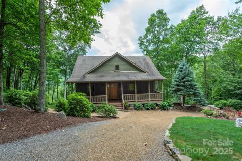 596 N Ridge Runner Road Burnsville NC 28714