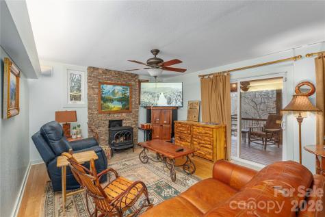 12 Bear Cove Lane Bryson City NC 28713