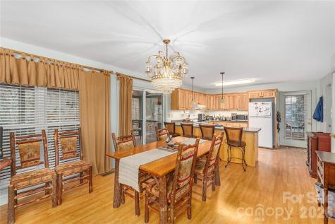 12 Bear Cove Lane Bryson City NC 28713