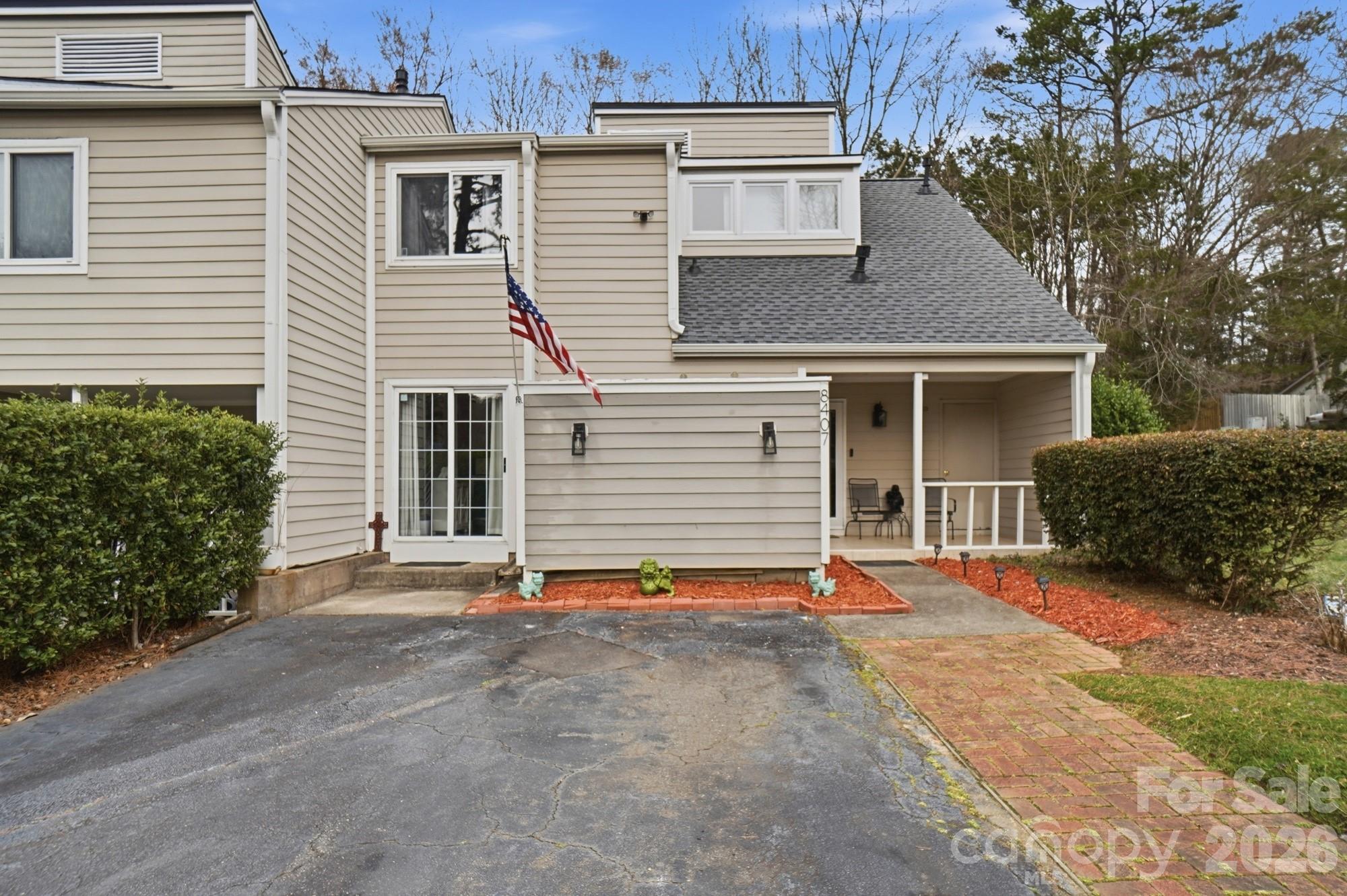 8407 Cricket Lake Drive Charlotte NC 28277