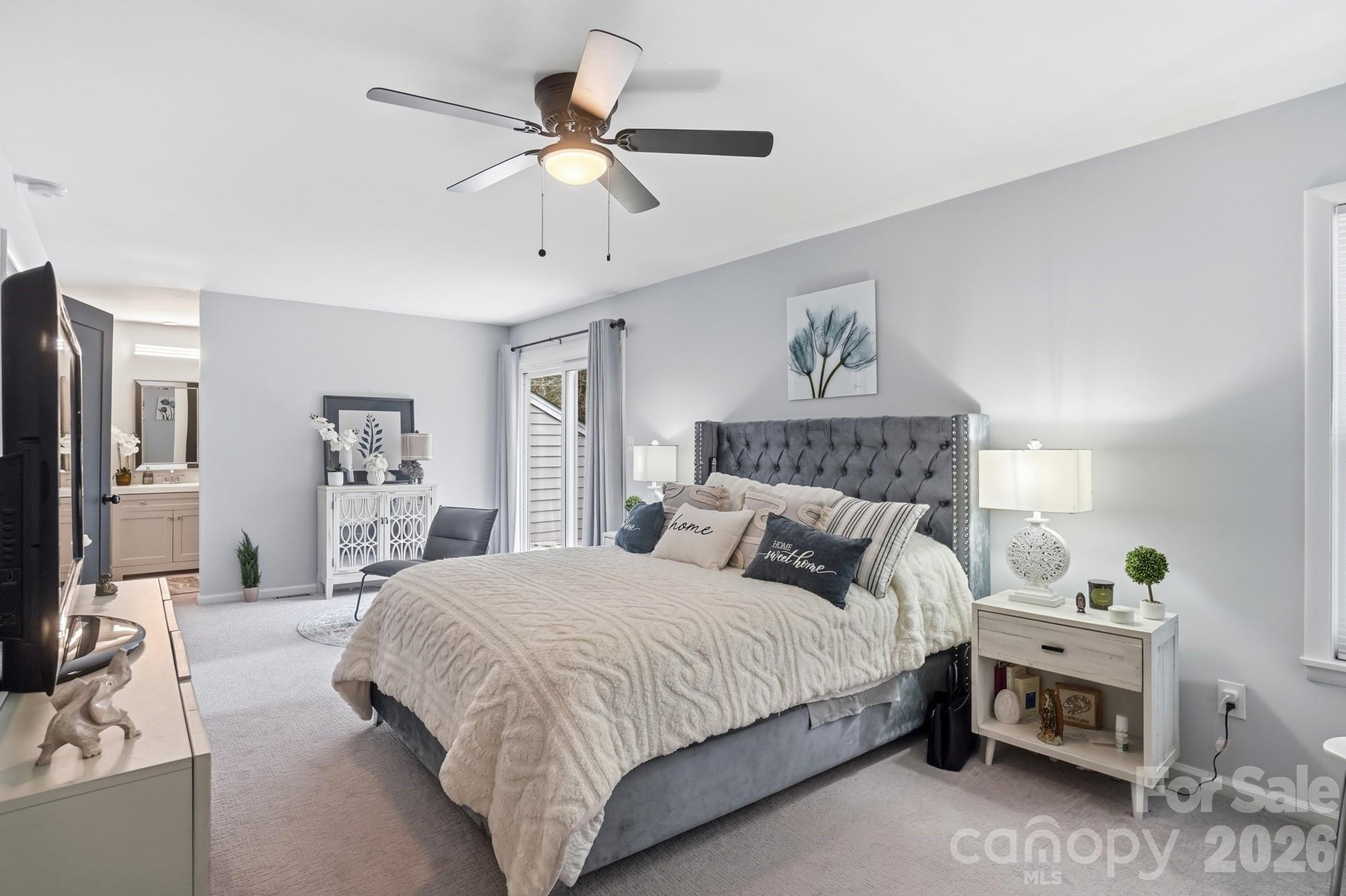 8407 Cricket Lake Drive Charlotte NC 28277