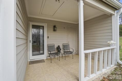 8407 Cricket Lake Drive Charlotte NC 28277