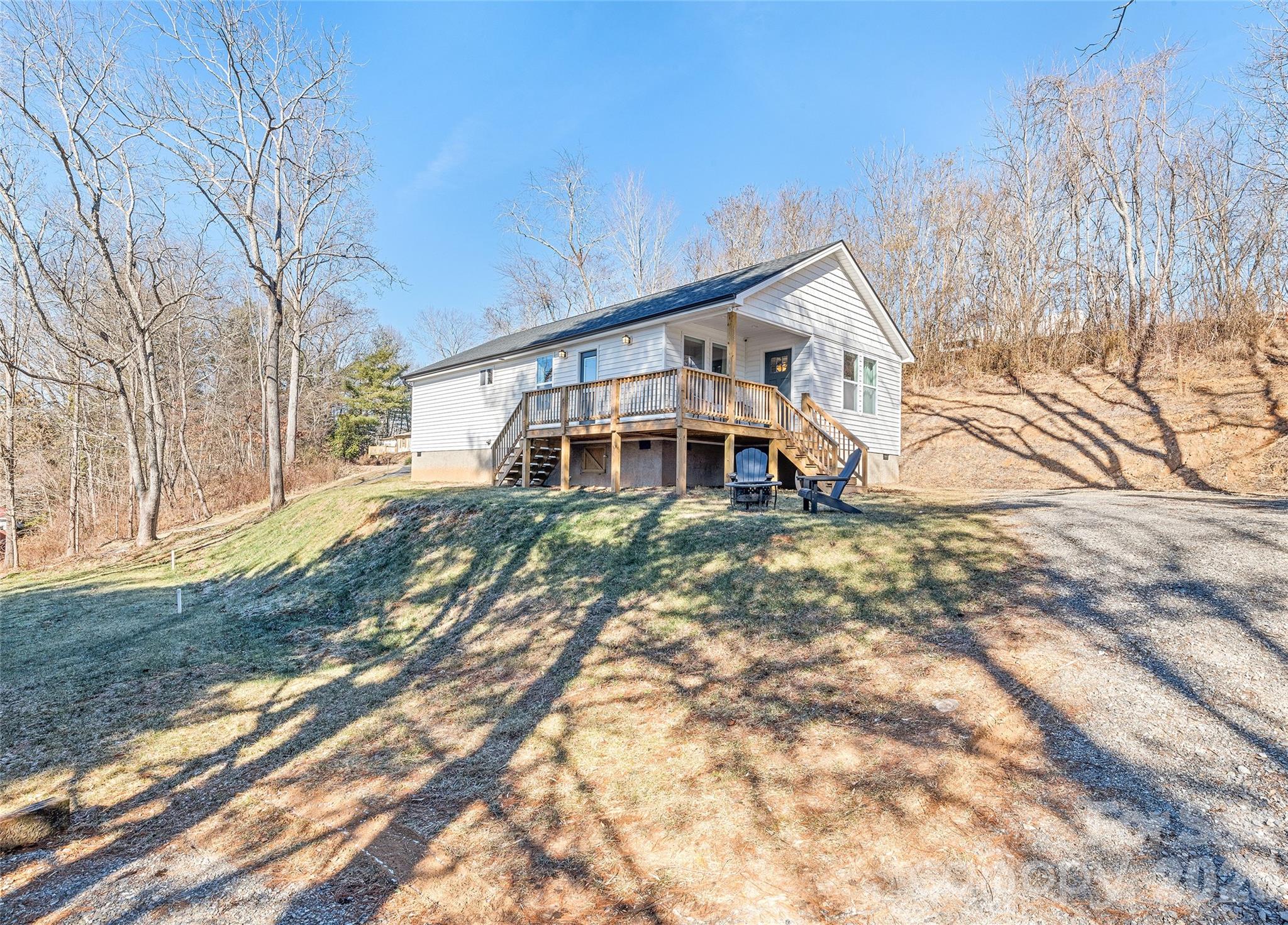687 Holtzclaw Road Canton NC 28716