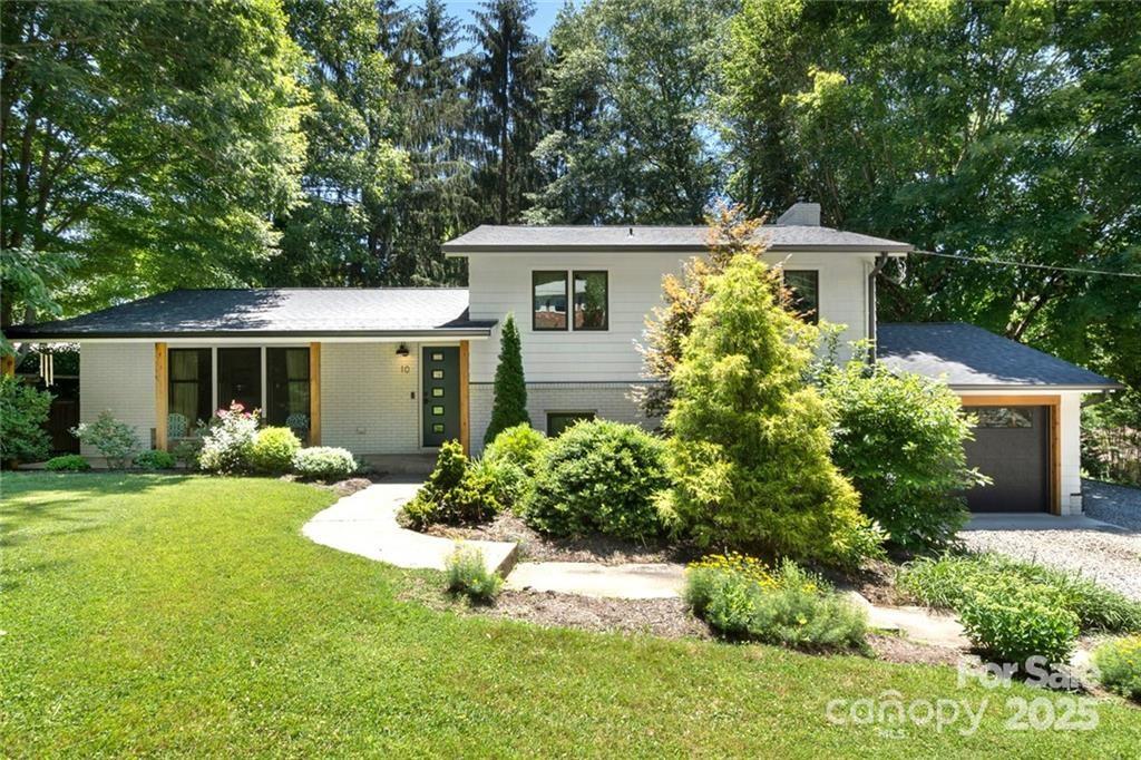 10 Clearbrook Road Asheville NC 28805