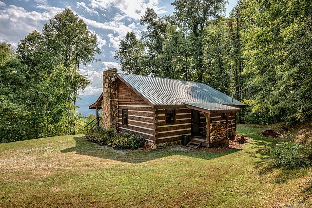 125 Orchard Lane Sylva NC 28779