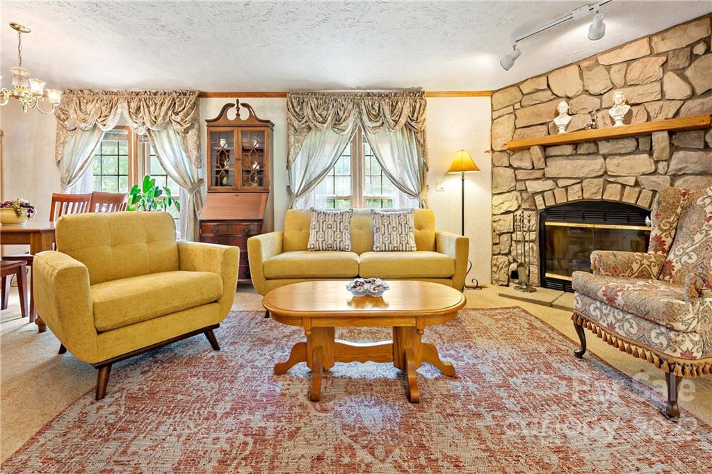 149 Church Road Fairview NC 28730