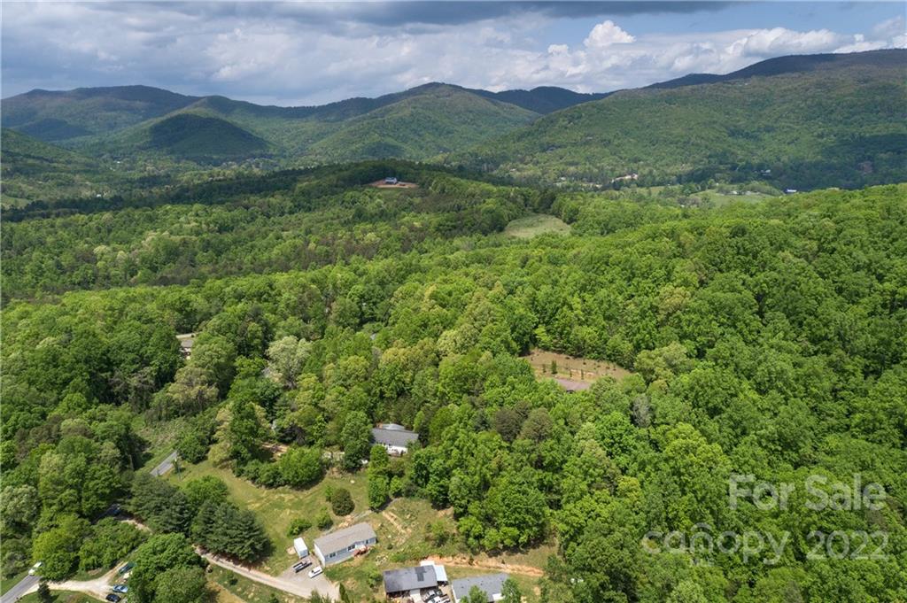149 Church Road Fairview NC 28730