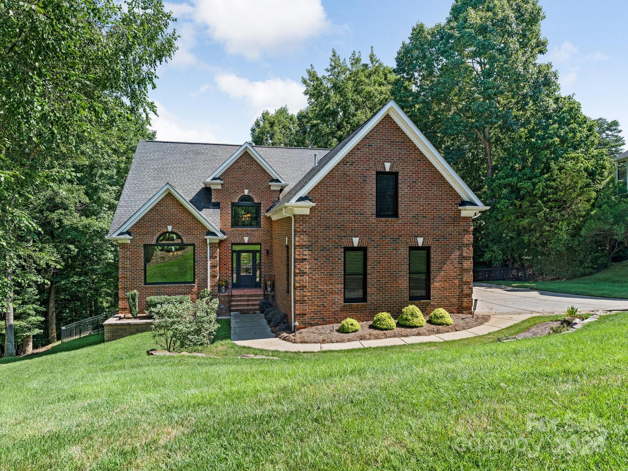 3234 Planters Ridge Road Charlotte NC 28270