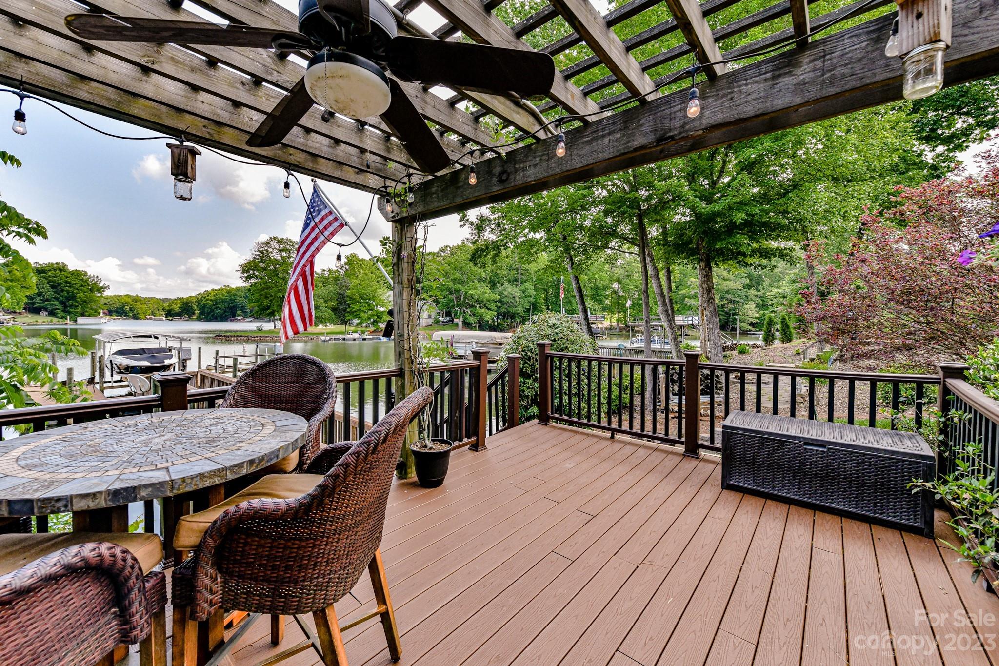 10416 Quiet Bay Court Charlotte NC 28278