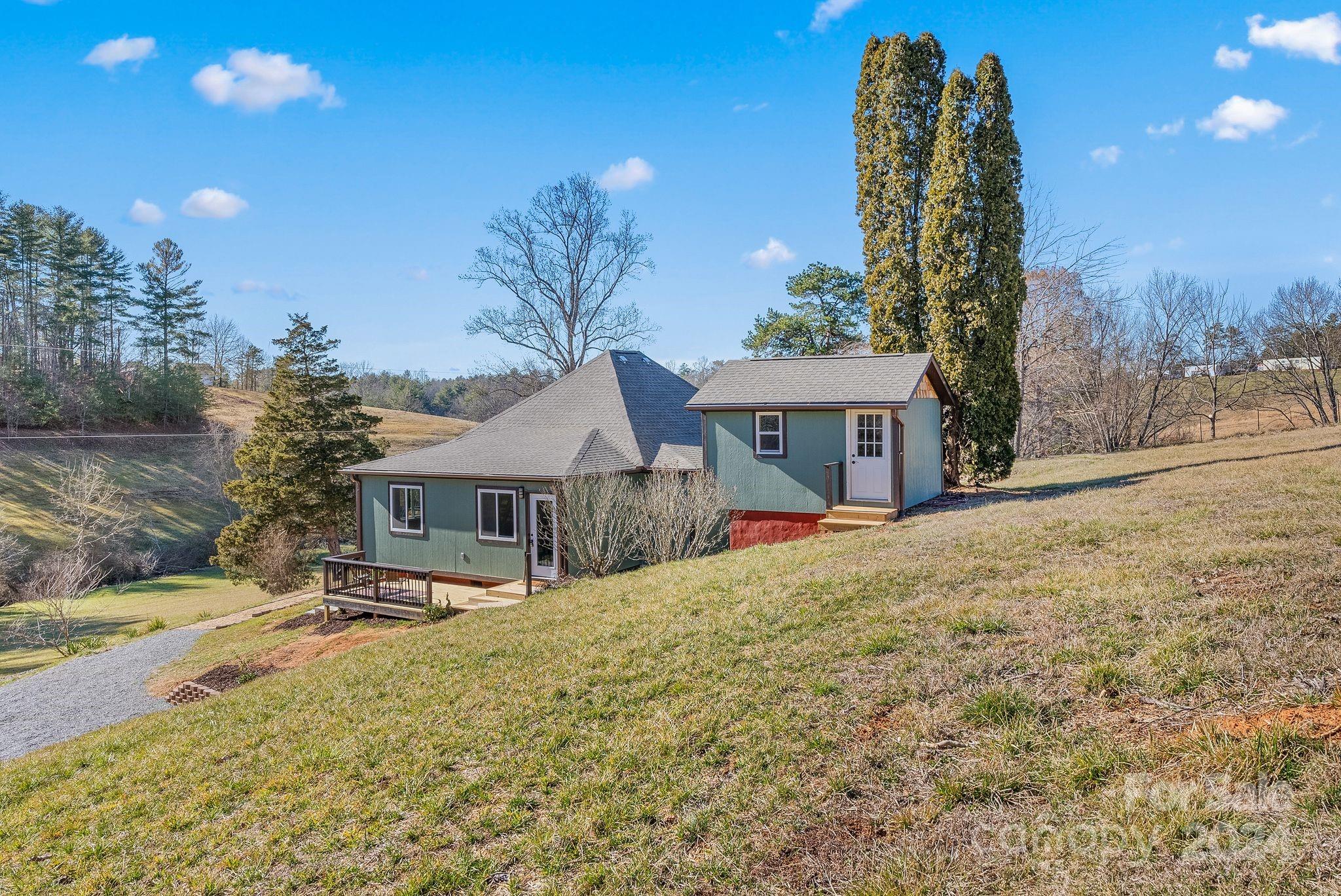 58 Corgi Lane Weaverville NC 28787