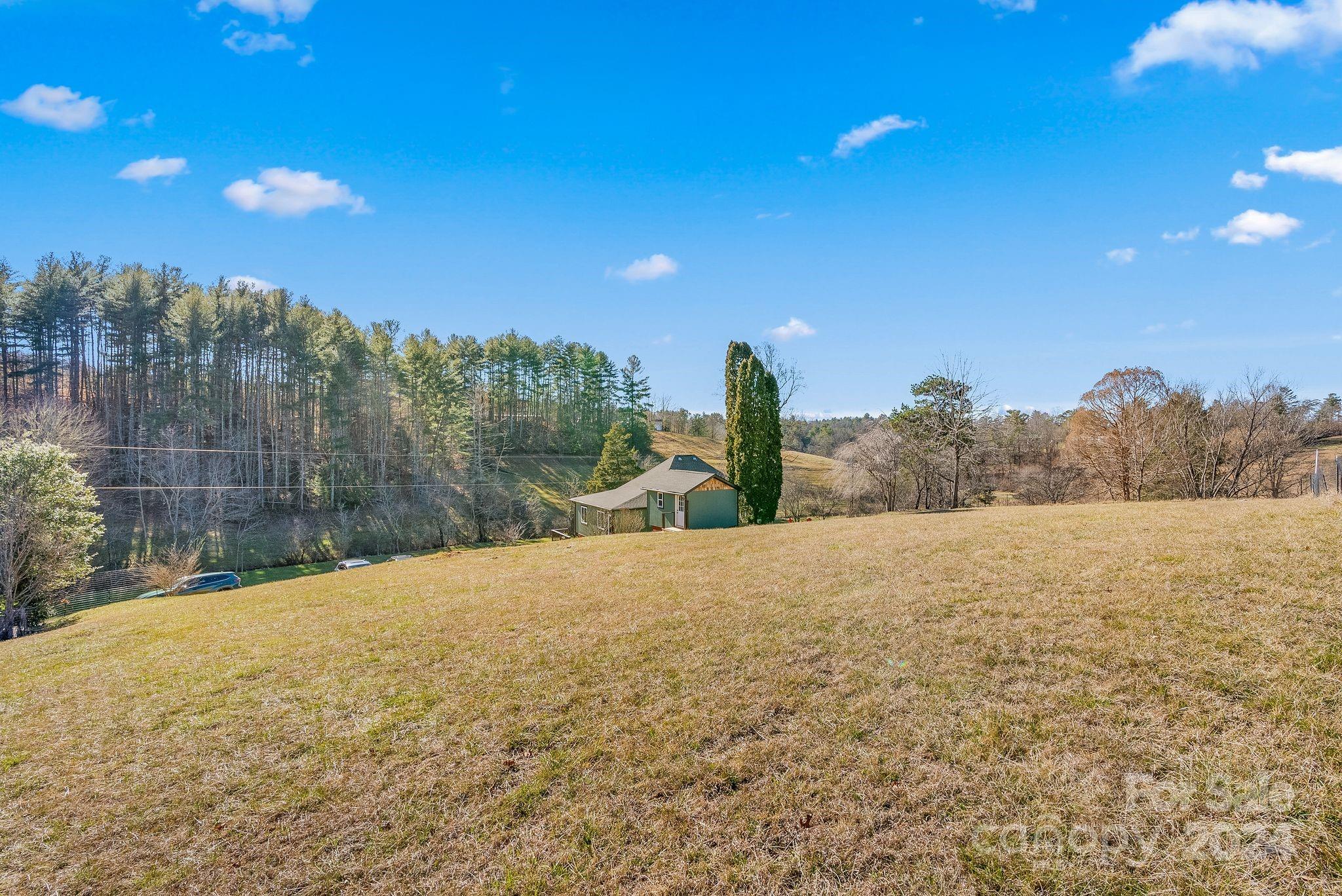 58 Corgi Lane Weaverville NC 28787
