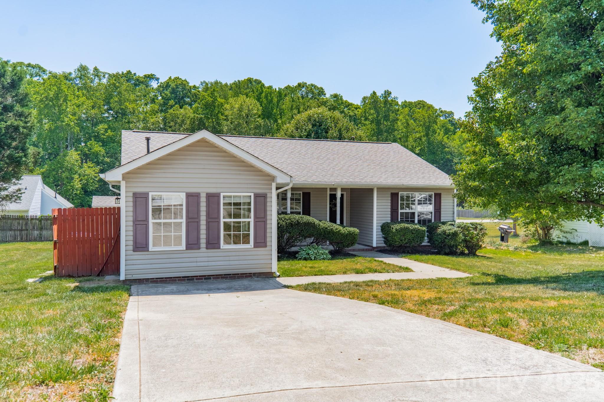 134 Chere Helen Drive Mooresville NC 28115