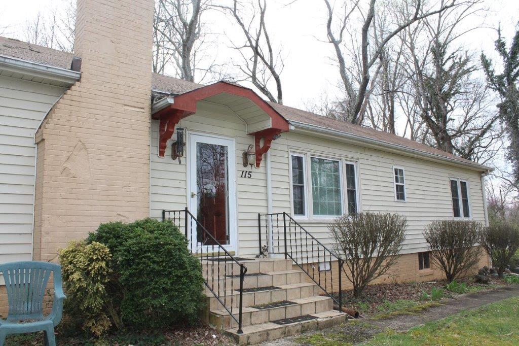 115 Waightstill Street Morganton NC 28655