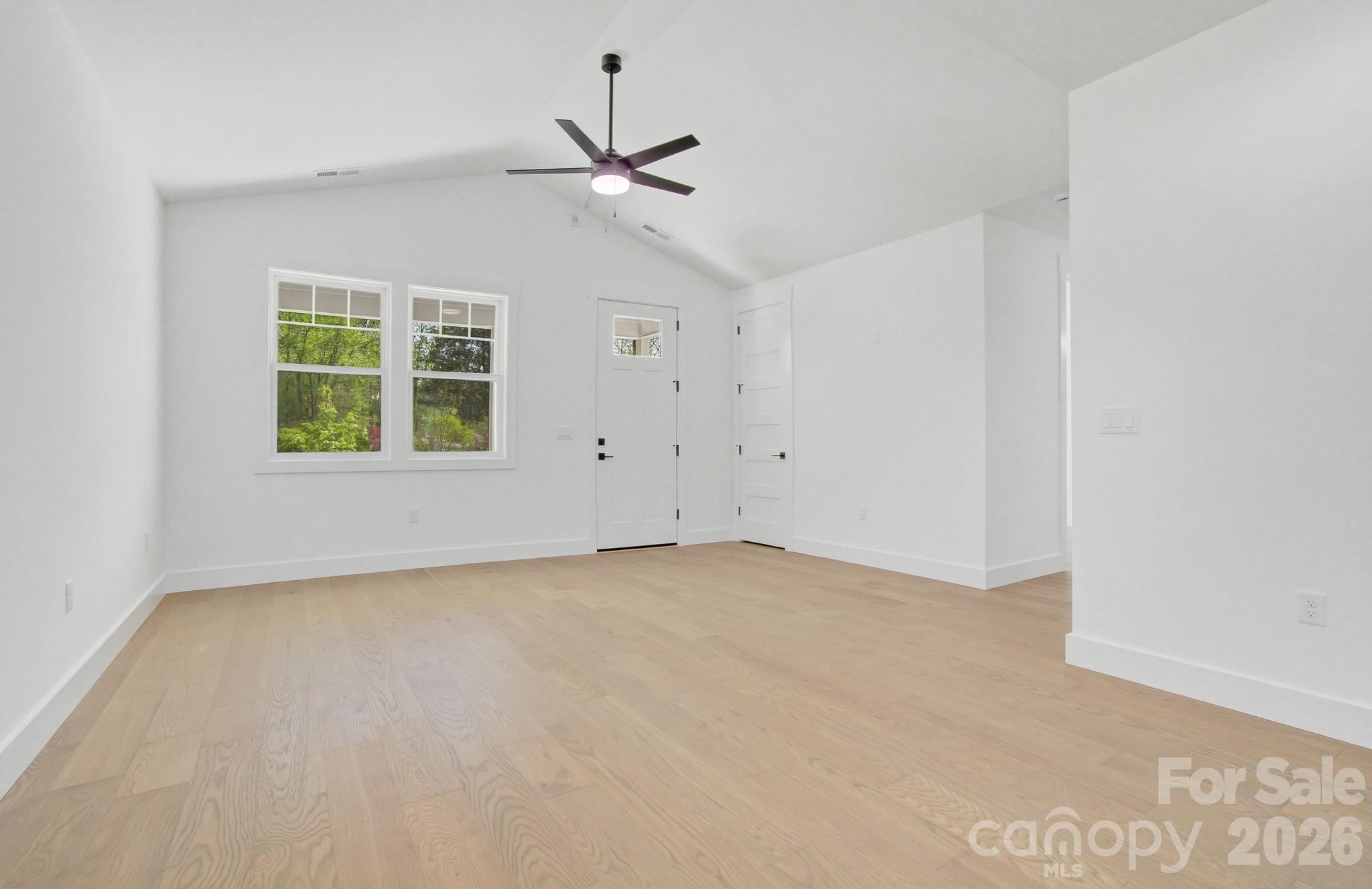 615 W Allen Street Hendersonville NC 28739
