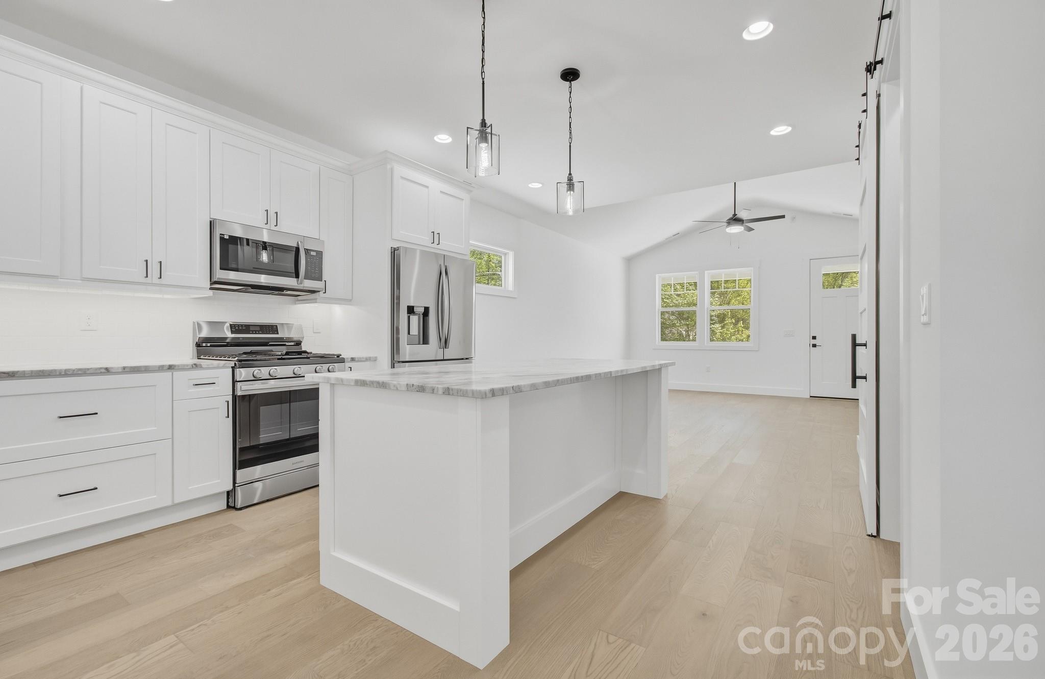 615 W Allen Street Hendersonville NC 28739