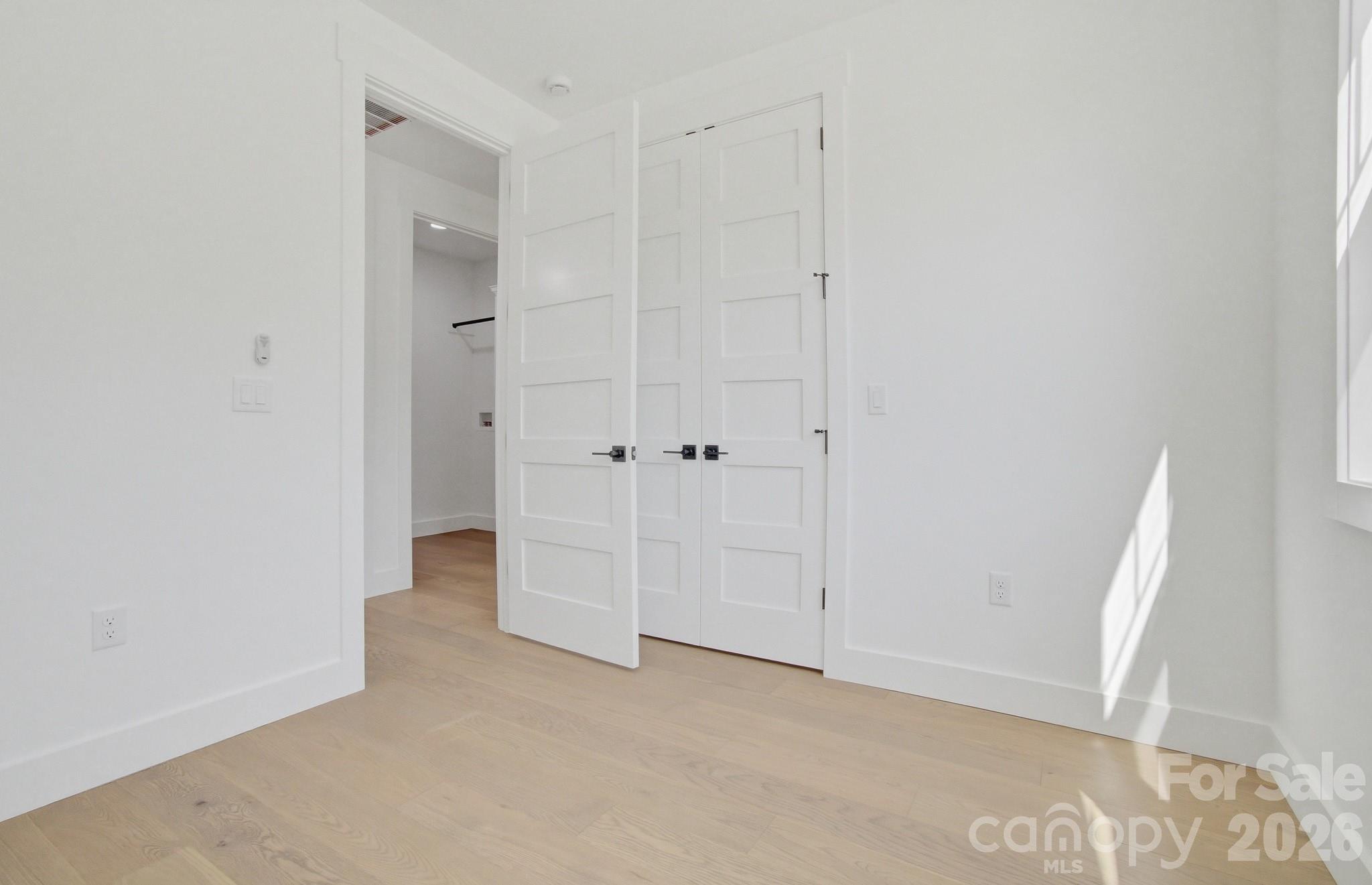 615 W Allen Street Hendersonville NC 28739
