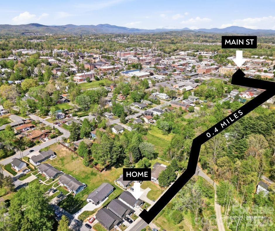 615 W Allen Street Hendersonville NC 28739