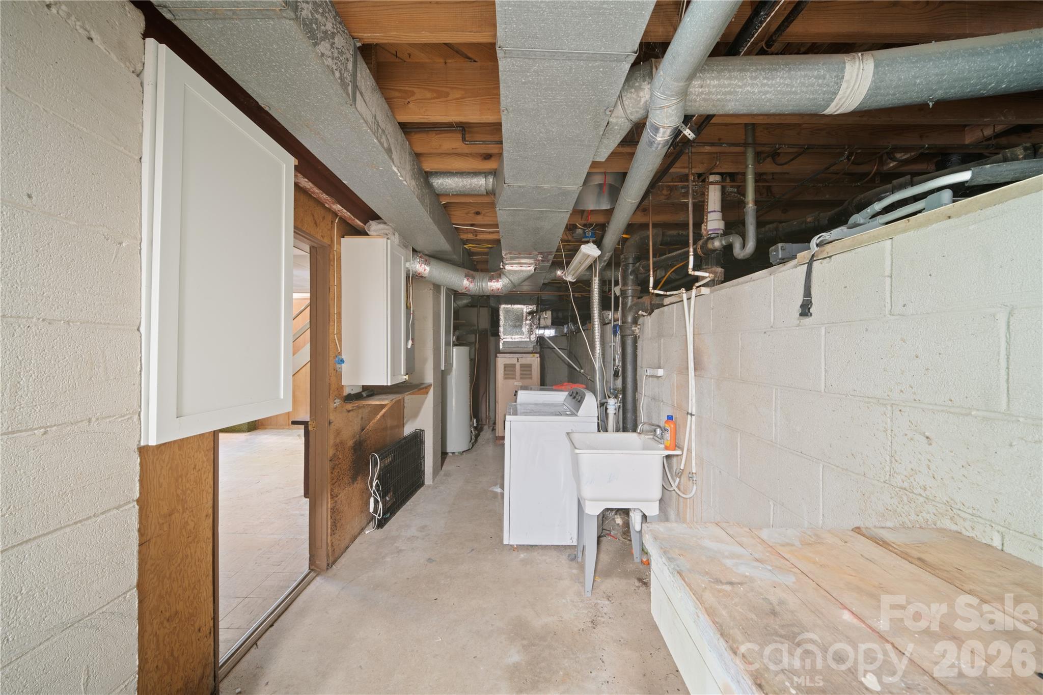 24 Warwick Place Asheville NC 28804