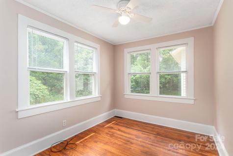 355 Sand Hill Road Asheville NC 28806