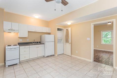 355 Sand Hill Road Asheville NC 28806