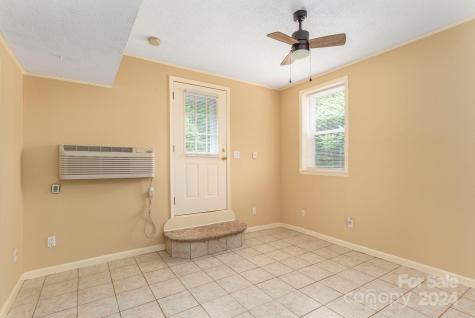 355 Sand Hill Road Asheville NC 28806