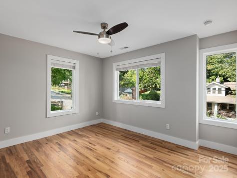 81 Tremont Street Asheville NC 28806
