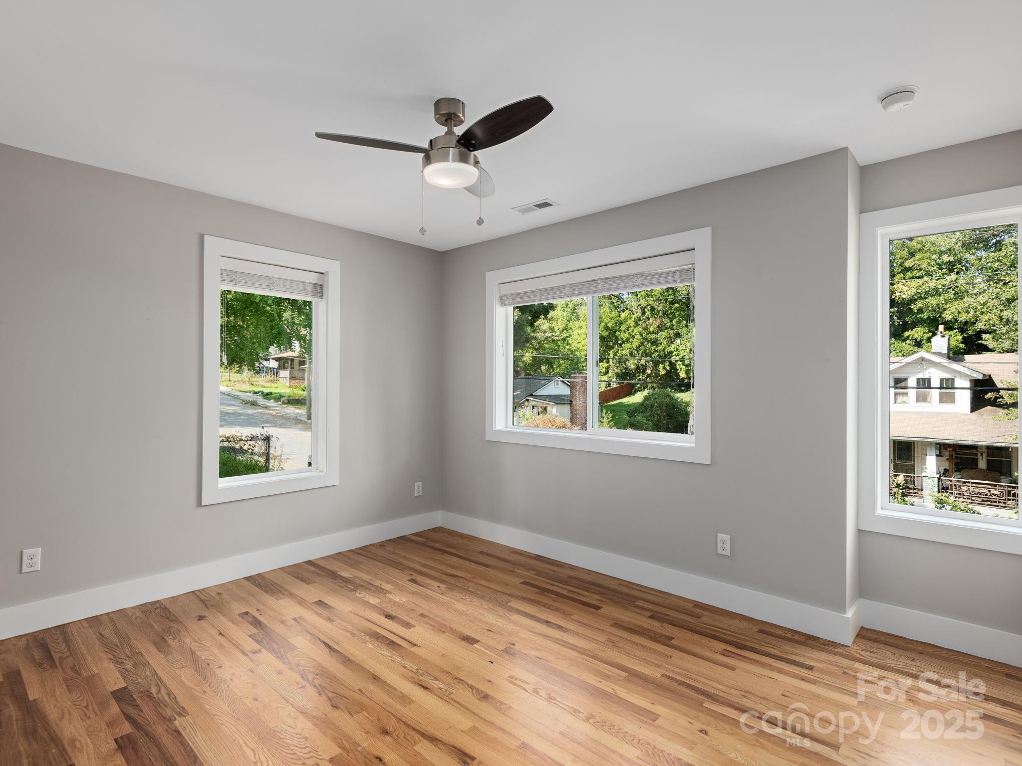 81 Tremont Street Asheville NC 28806