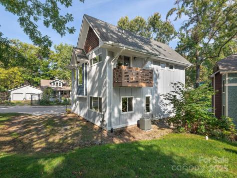 81 Tremont Street Asheville NC 28806