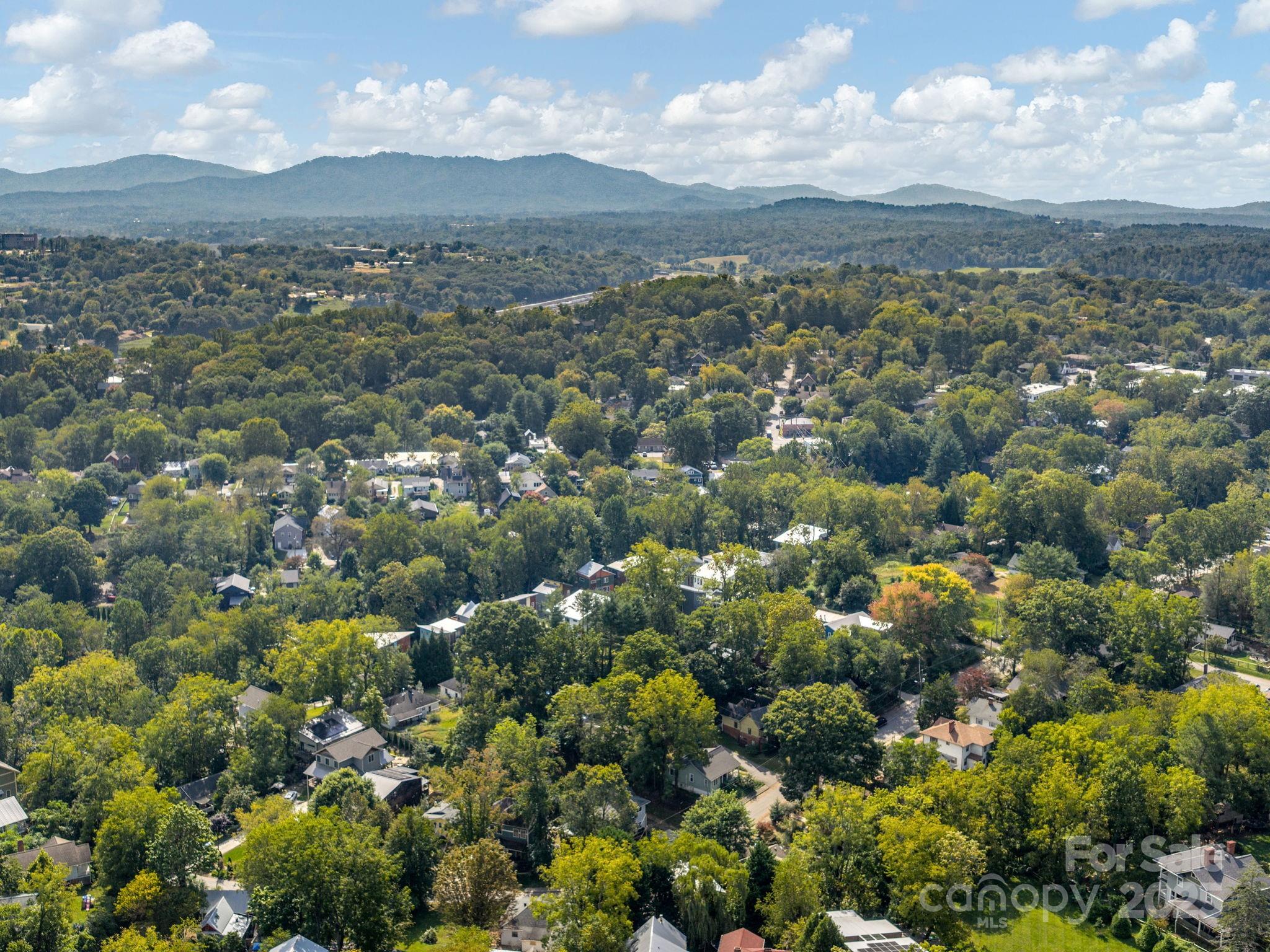 81 Tremont Street Asheville NC 28806