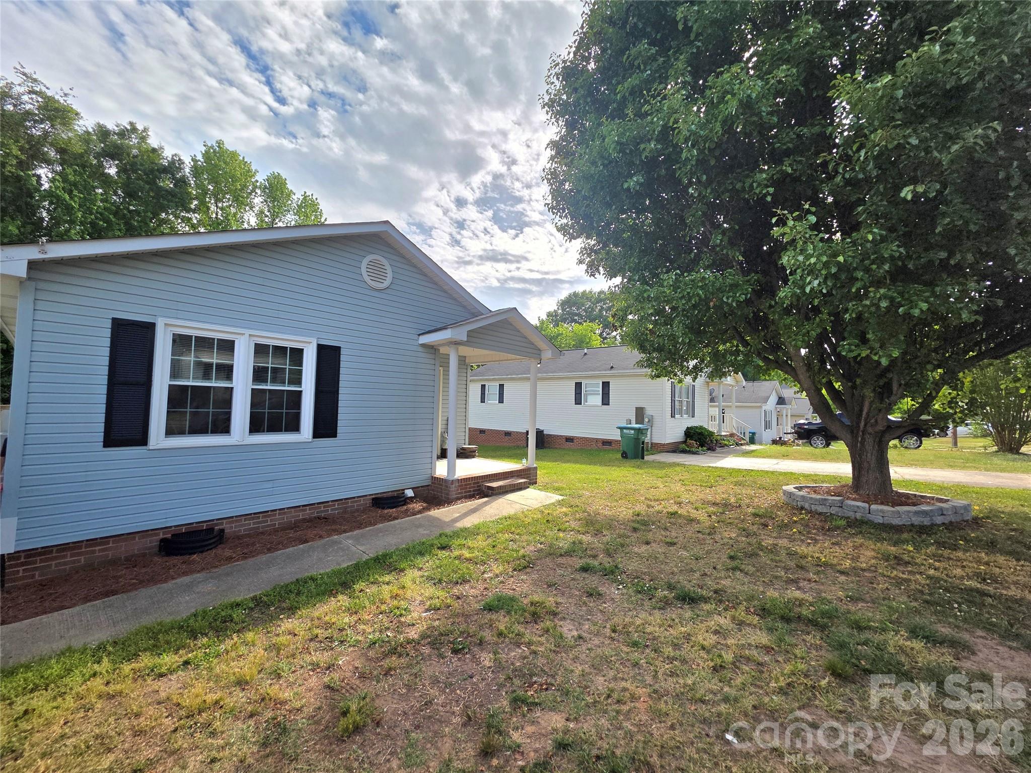 220 E Alabama Avenue Bessemer City NC 28016