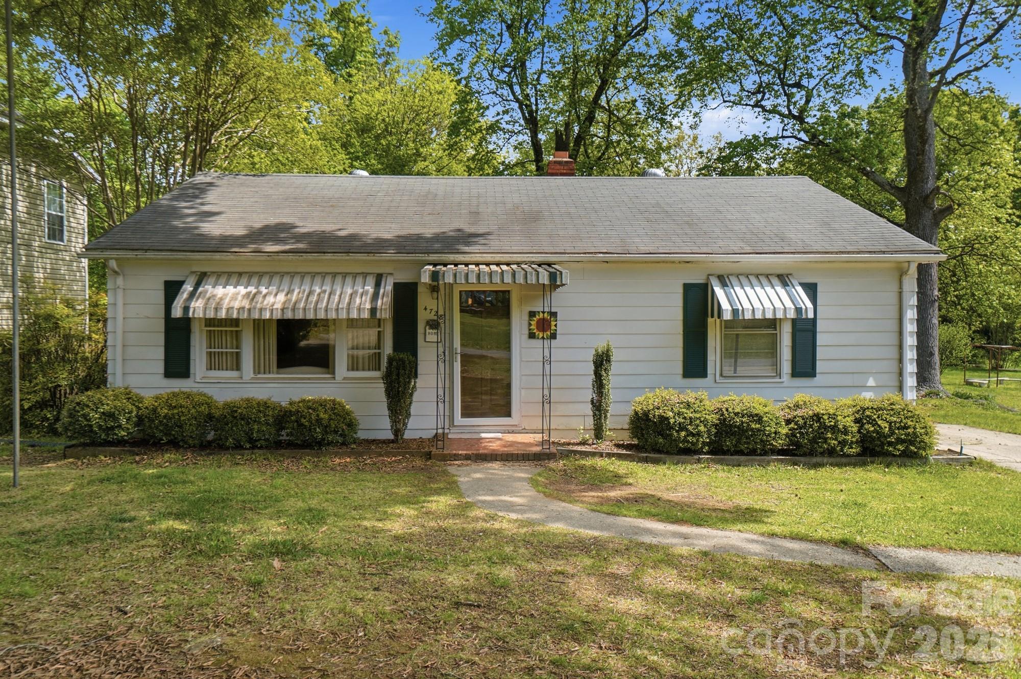 4728 Grasset Avenue Charlotte NC 28269