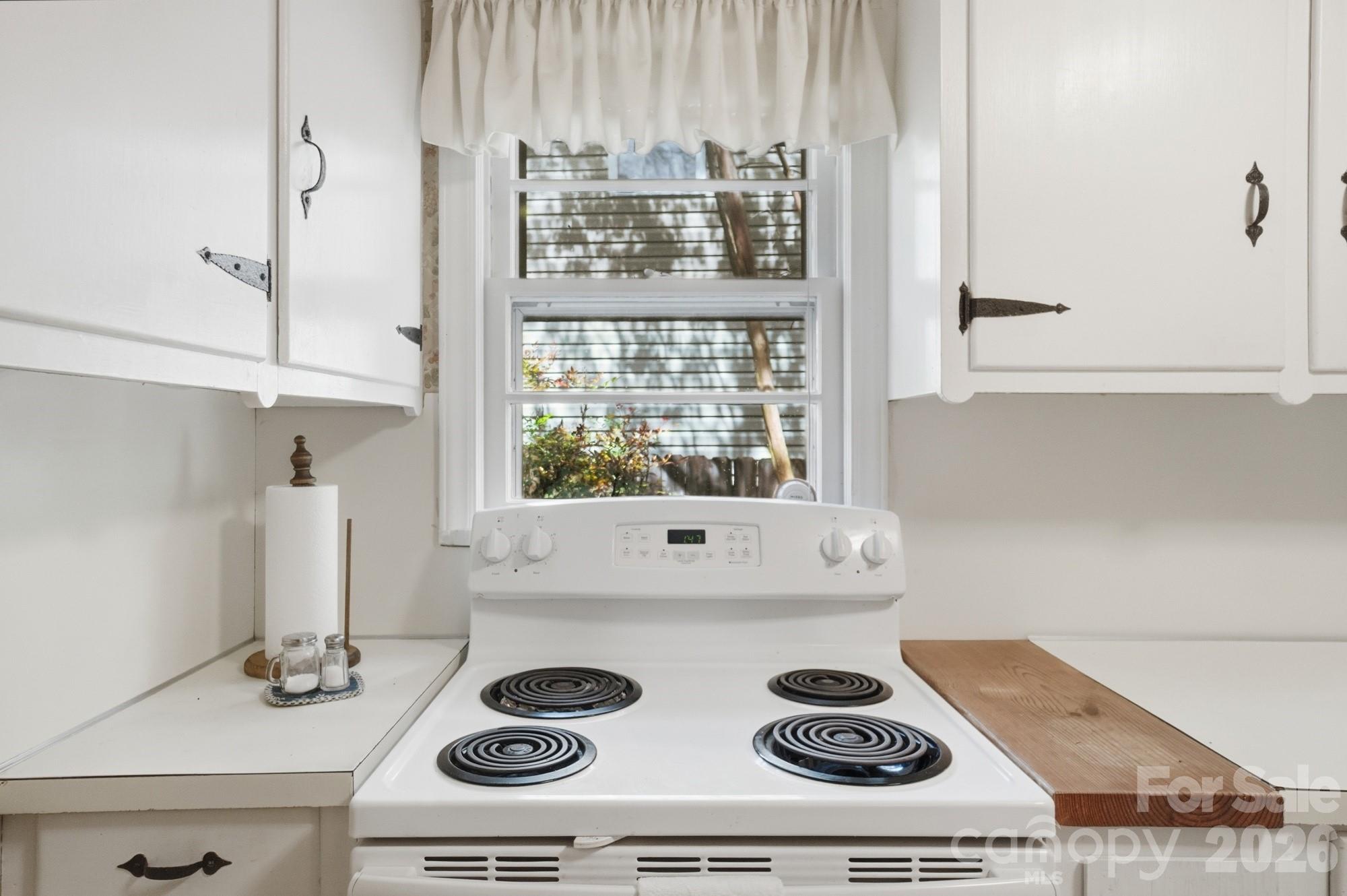 4728 Grasset Avenue Charlotte NC 28269