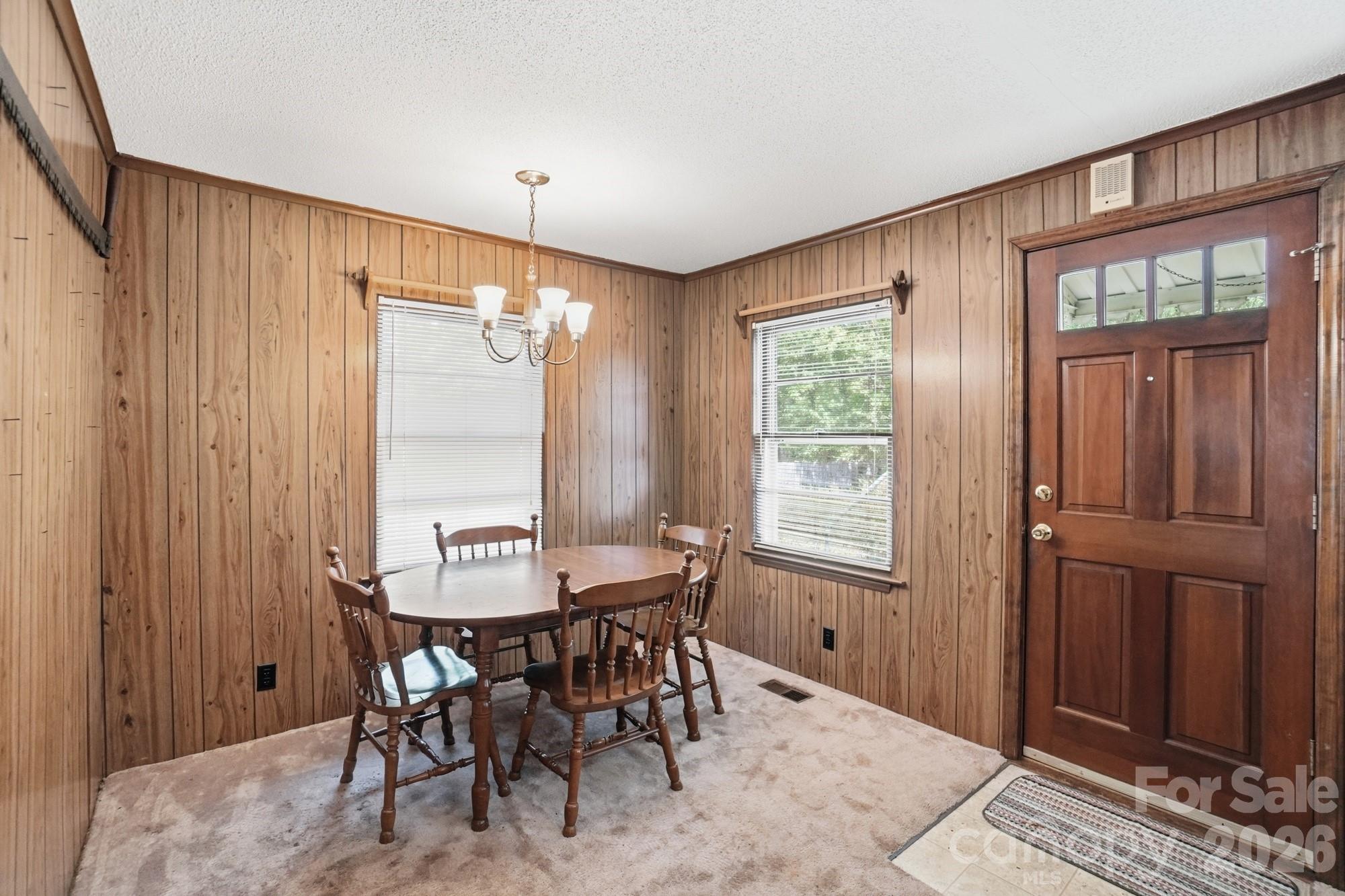 4728 Grasset Avenue Charlotte NC 28269