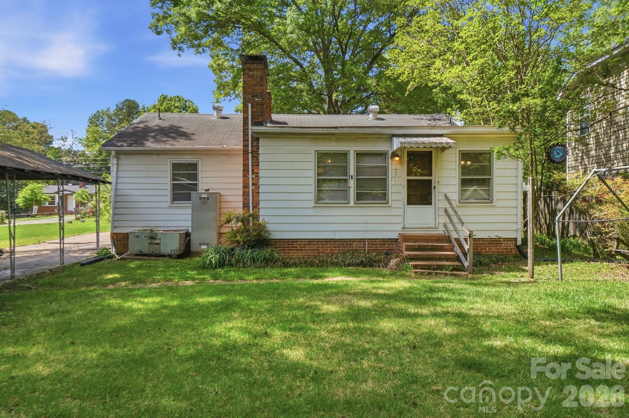 4728 Grasset Avenue Charlotte NC 28269