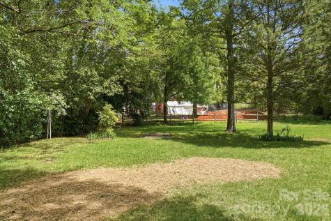 4728 Grasset Avenue Charlotte NC 28269