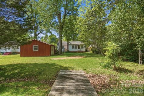 4728 Grasset Avenue Charlotte NC 28269