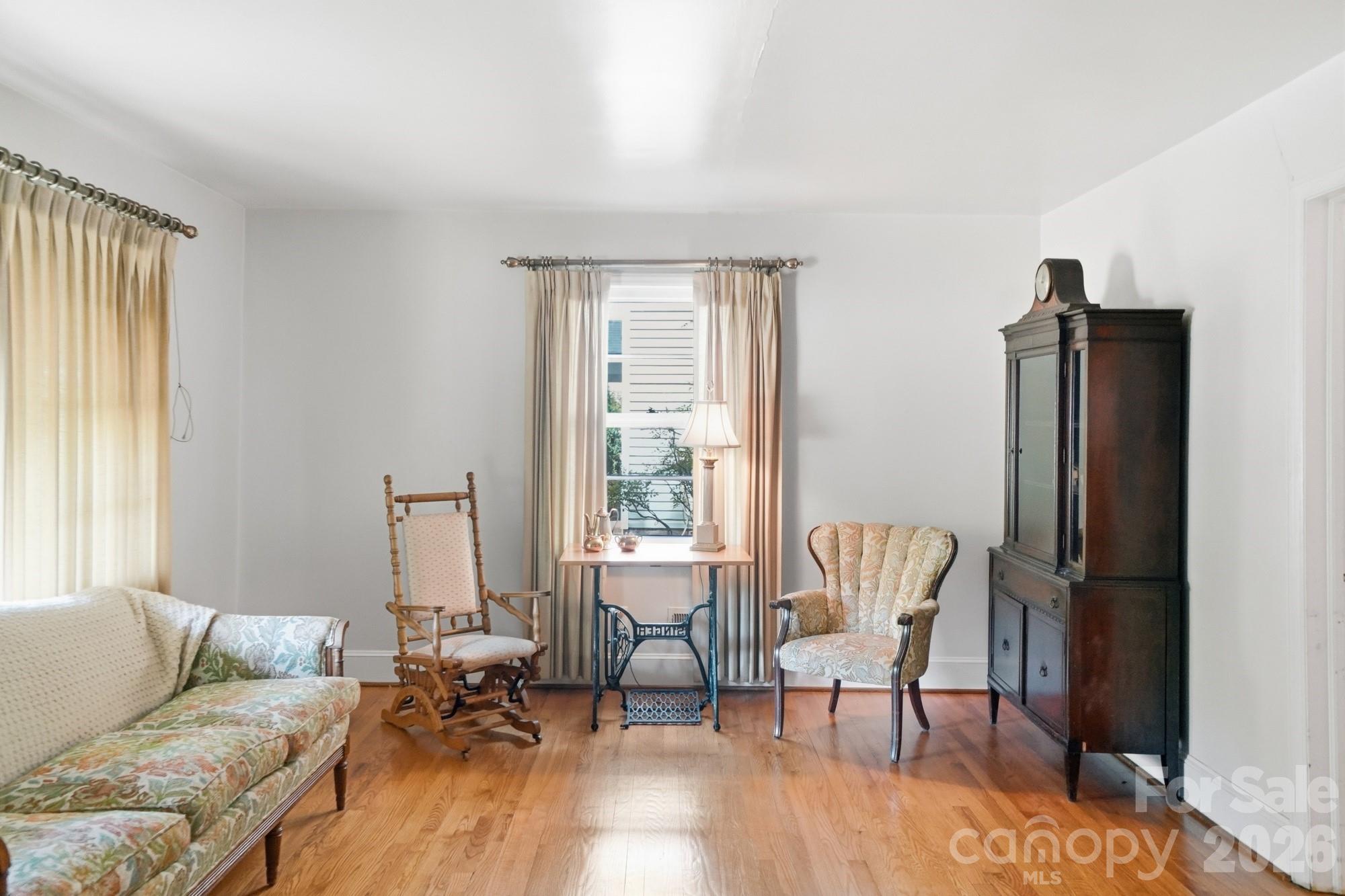 4728 Grasset Avenue Charlotte NC 28269