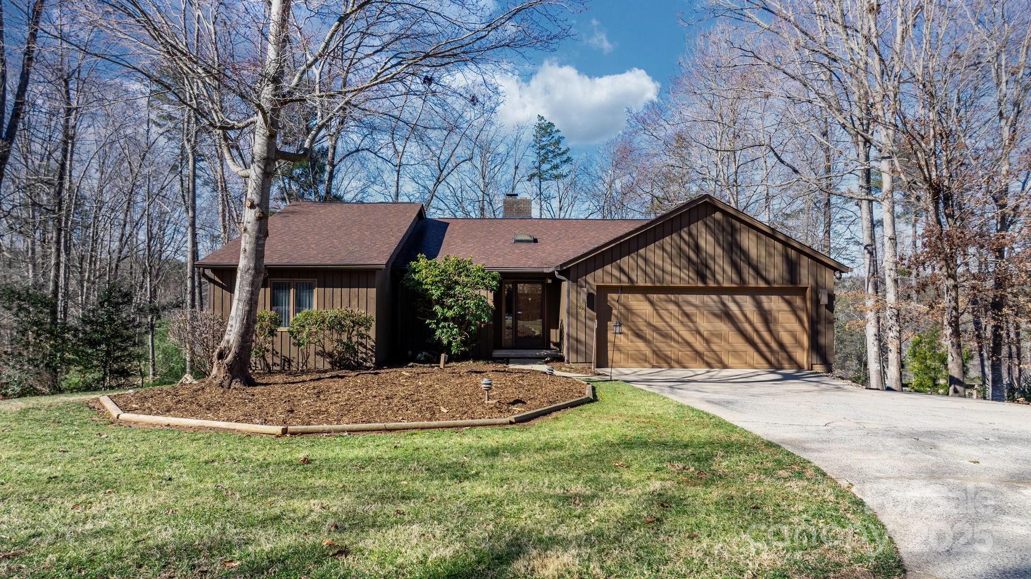 5378 Valley Run Street Hickory NC 28601
