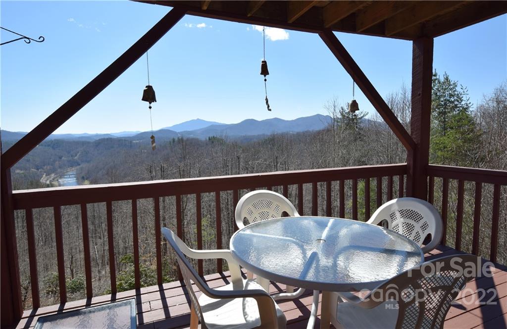 673 John Sparks Road Bakersville NC 28705