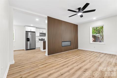 4844 Hidden Valley Road Charlotte NC 28213