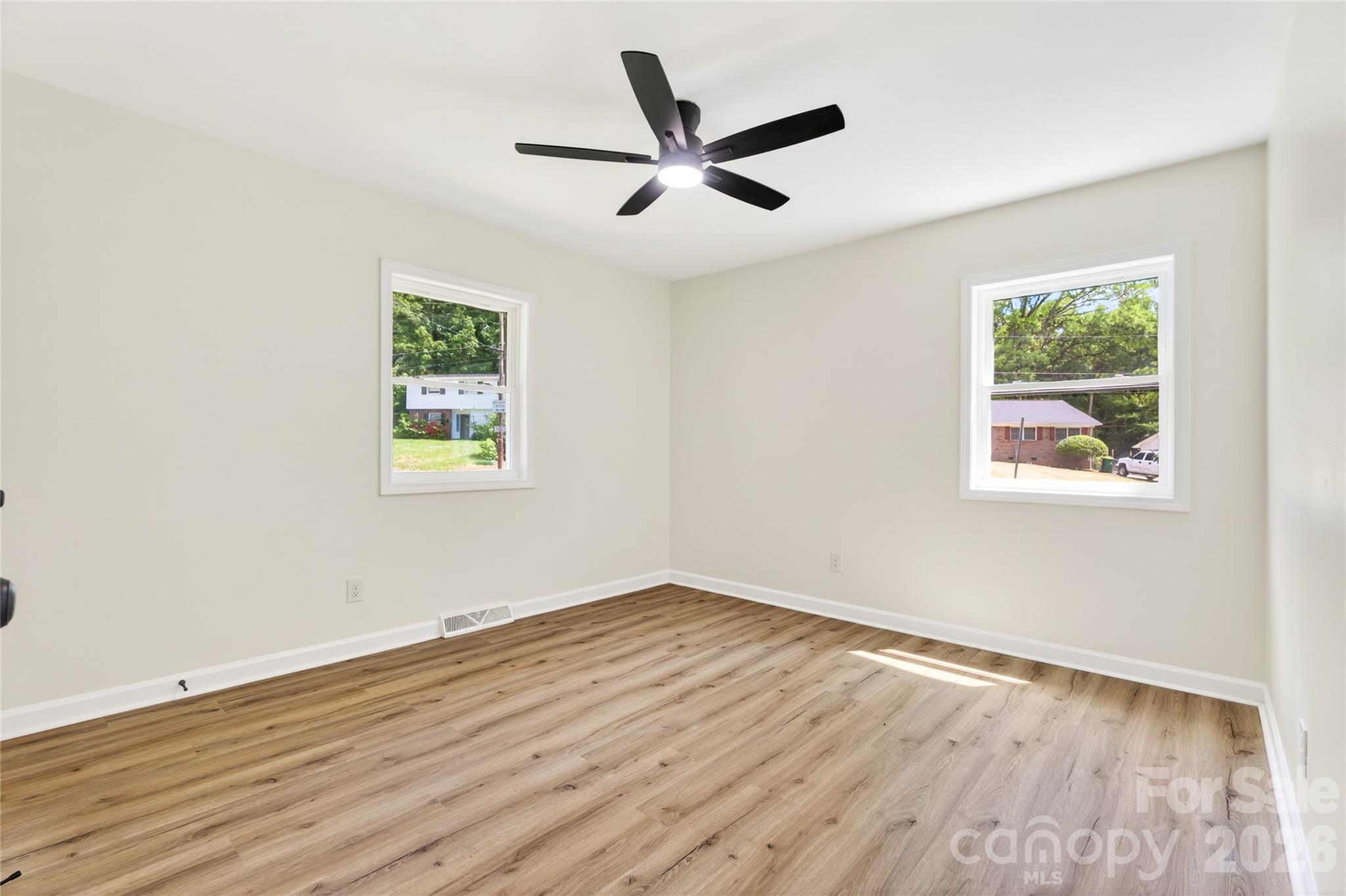 4844 Hidden Valley Road Charlotte NC 28213