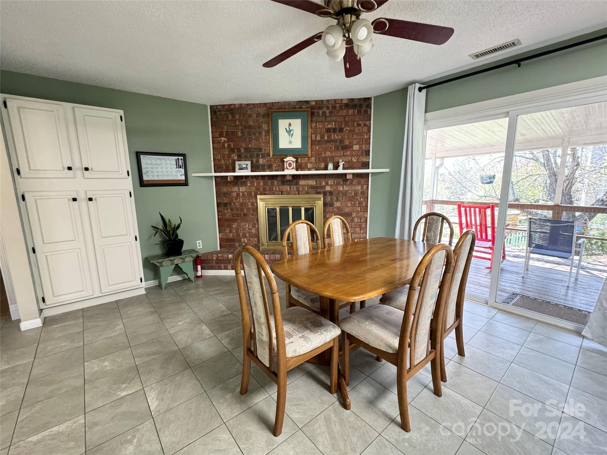100 Dogwood Drive Weaverville NC 28787