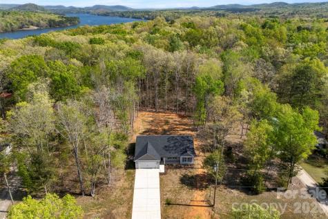 872 Roxboro Drive Mount Gilead NC 27306