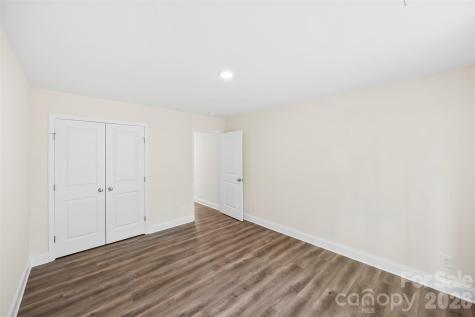 872 Roxboro Drive Mount Gilead NC 27306