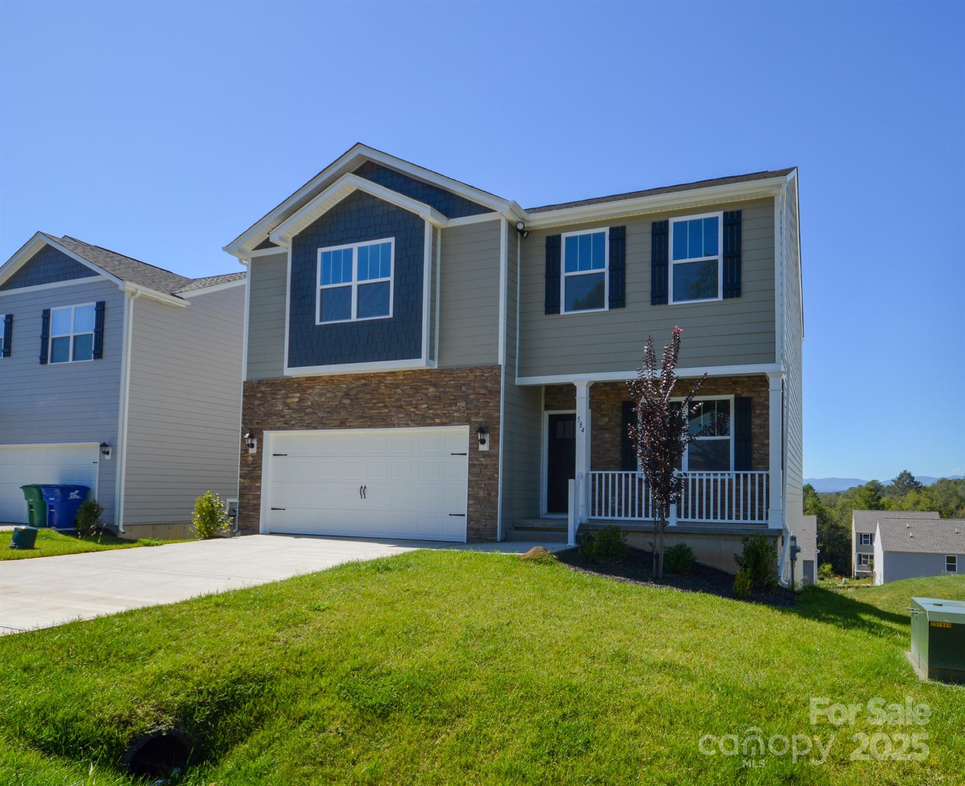 584 Country Oak Drive Asheville NC 28804