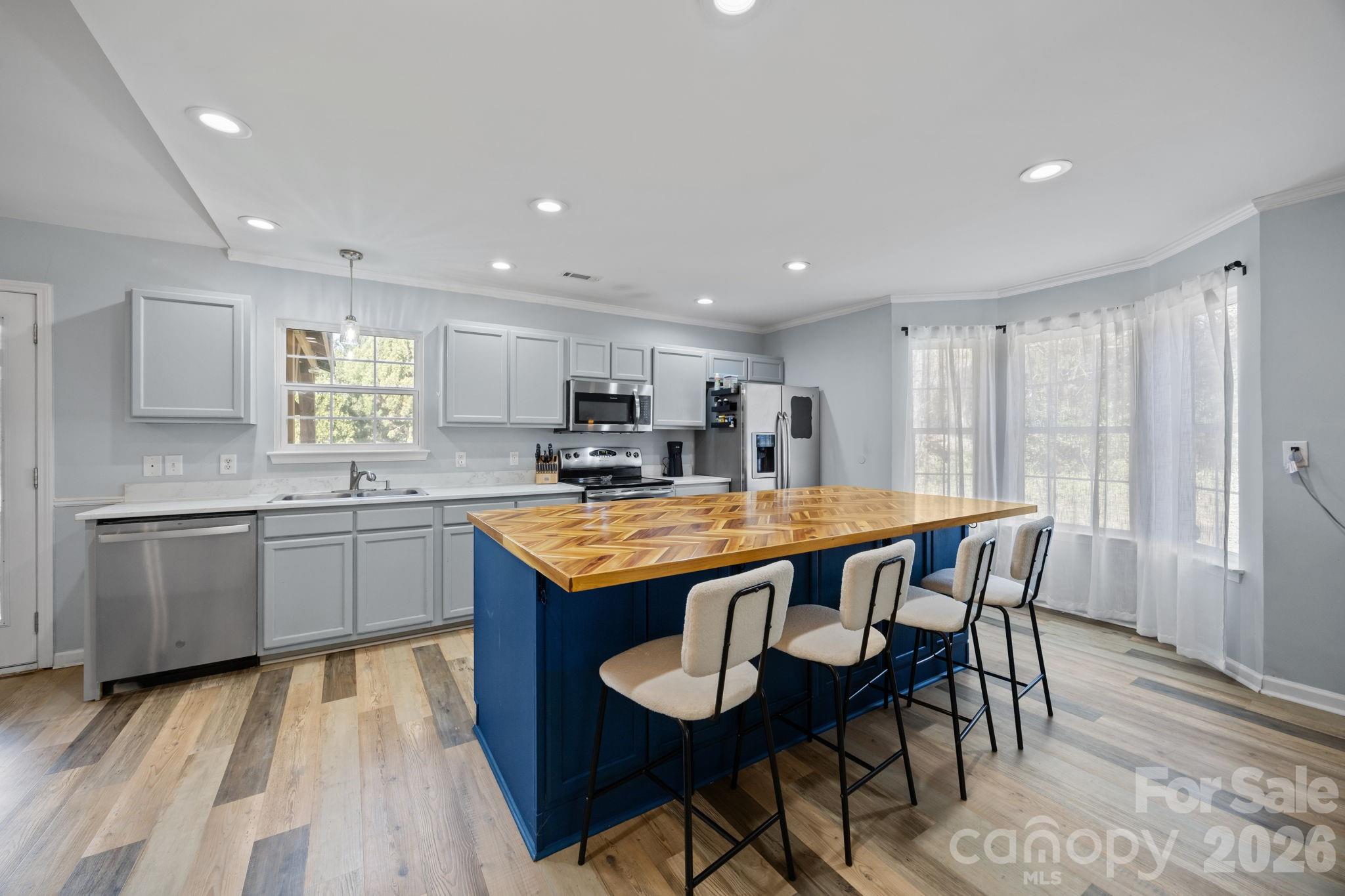 107 Panther Creek Road E Troutman NC 28166