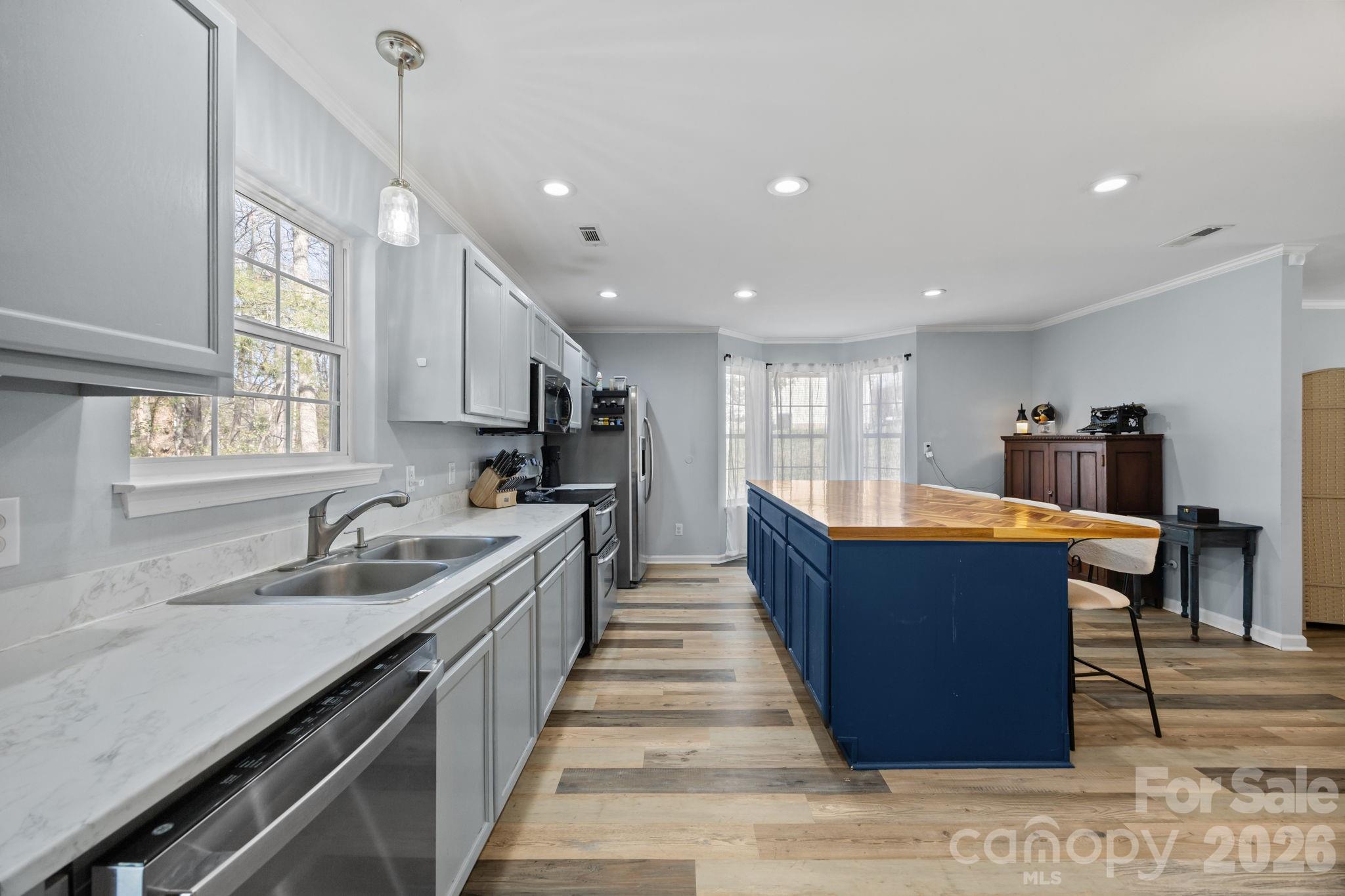 107 Panther Creek Road E Troutman NC 28166