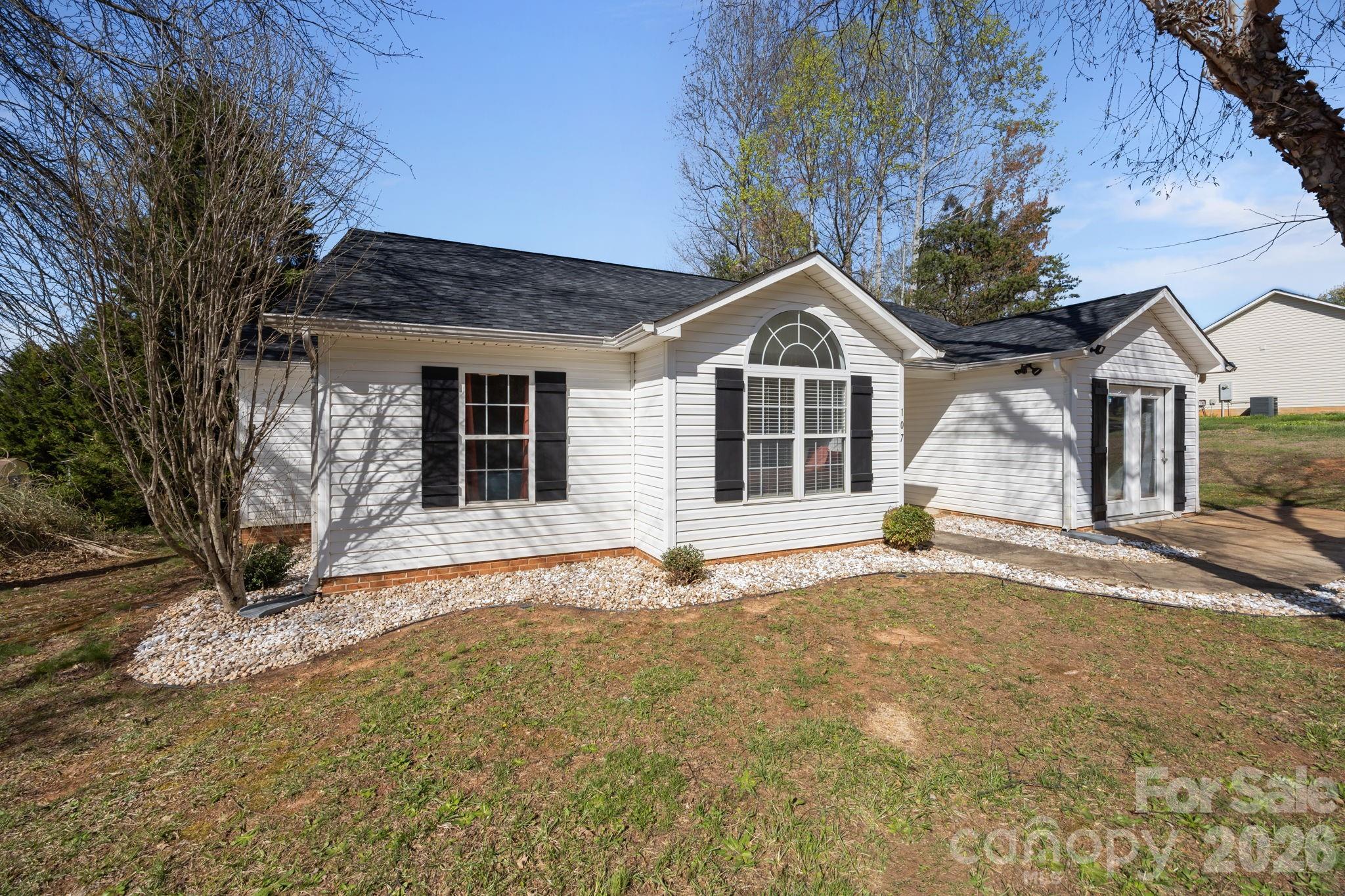 107 Panther Creek Road E Troutman NC 28166