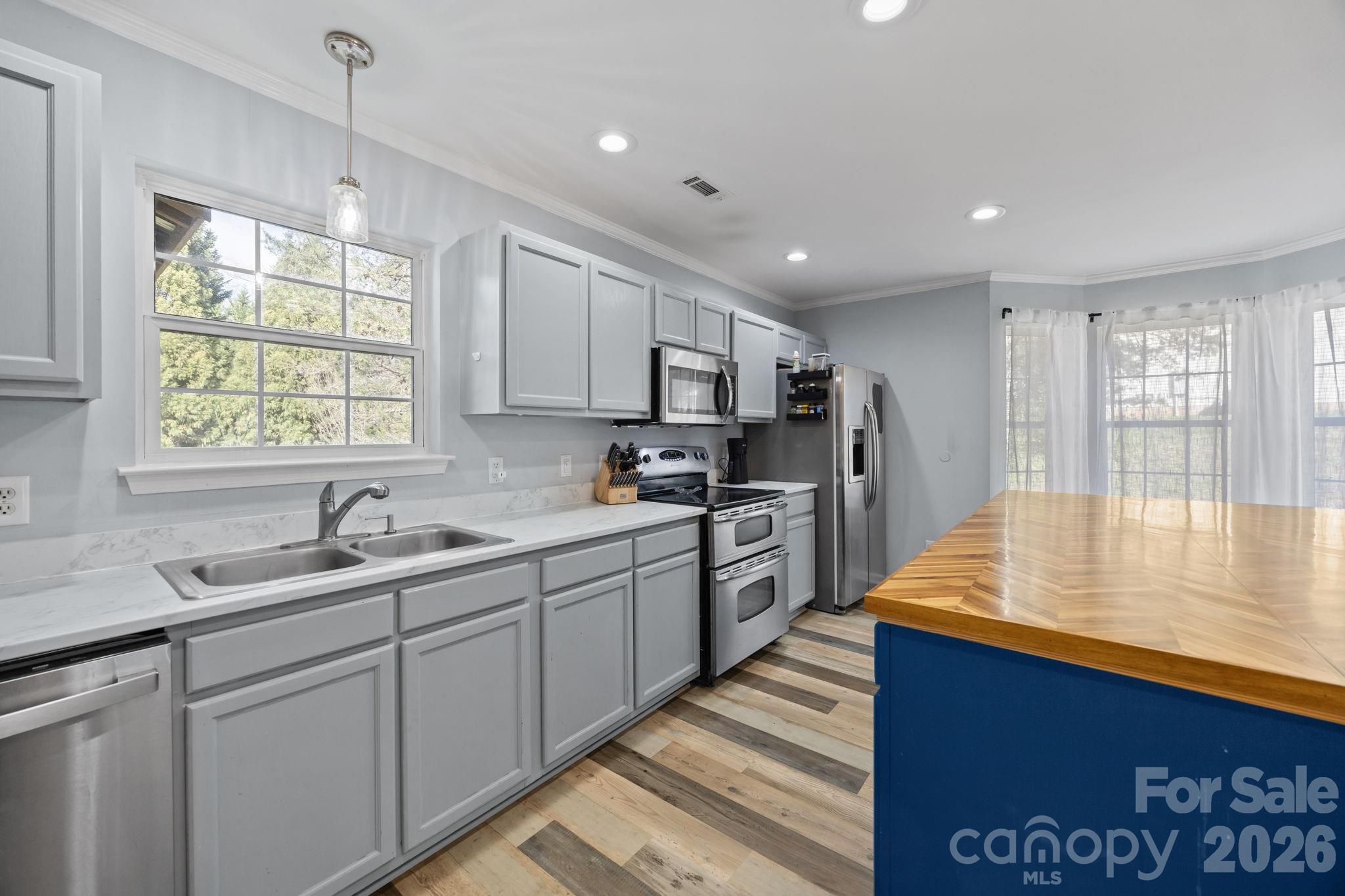 107 Panther Creek Road E Troutman NC 28166