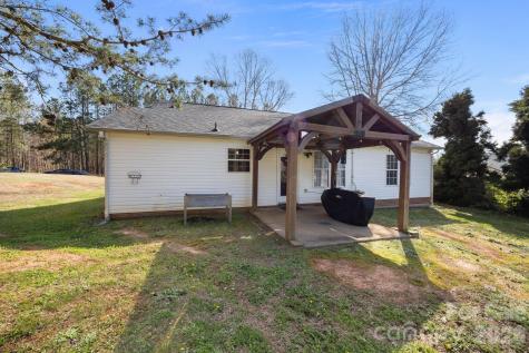 107 Panther Creek Road E Troutman NC 28166